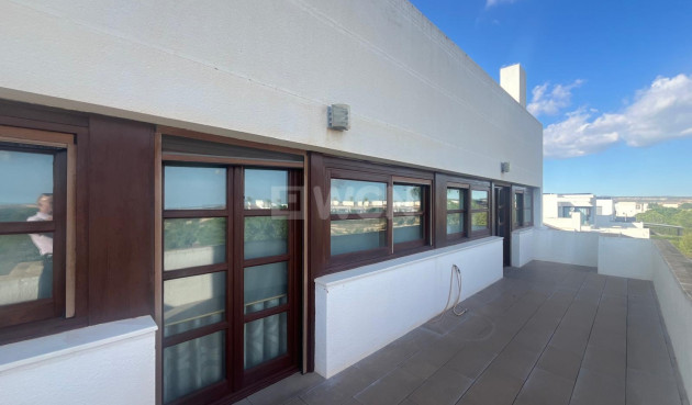 Odsprzedaż - Villa - Sucina - Inland