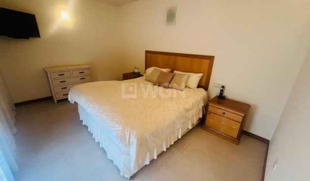 Odsprzedaż - Villa - Sucina - Inland