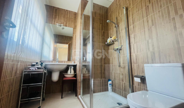 Odsprzedaż - Villa - Sucina - Inland