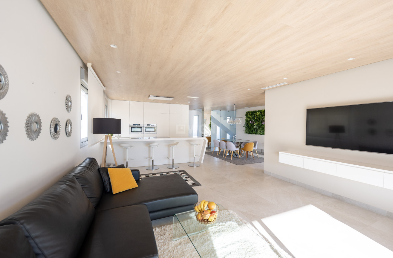 Odsprzedaż - Villa - Orihuela Costa - Costa Blanca