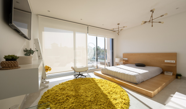 Odsprzedaż - Villa - Orihuela Costa - Costa Blanca