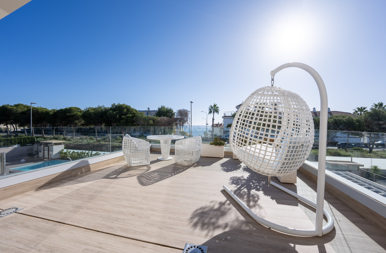 Odsprzedaż - Villa - Orihuela Costa - Costa Blanca