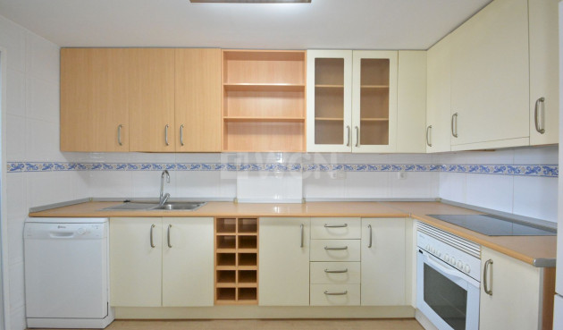 Odsprzedaż - Mieszkanie w bloku - Guardamar del Segura - Costa Blanca