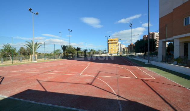 Odsprzedaż - Mieszkanie w bloku - Guardamar del Segura - Costa Blanca