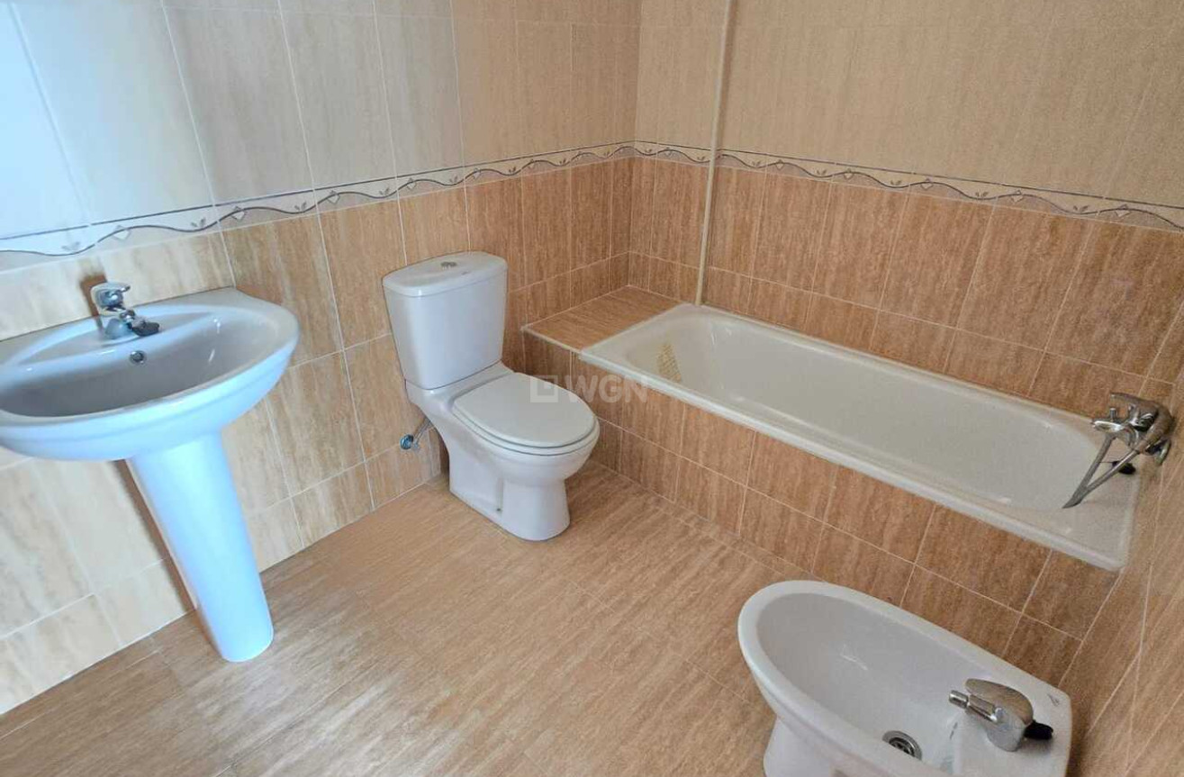 Odsprzedaż - Kamienica - Alcaucín - Inland