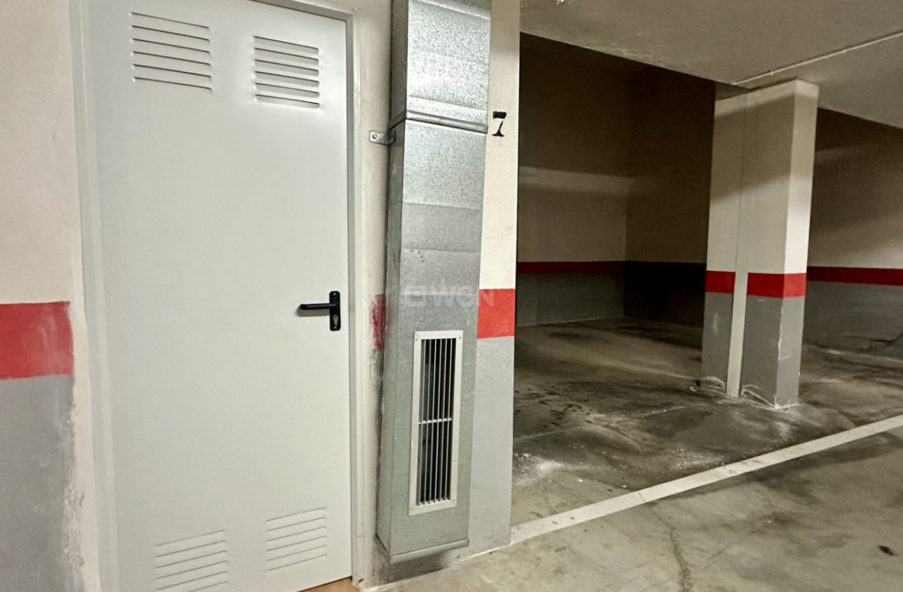 Odsprzedaż - Mieszkanie w bloku - Mil Palmeras - Costa Blanca