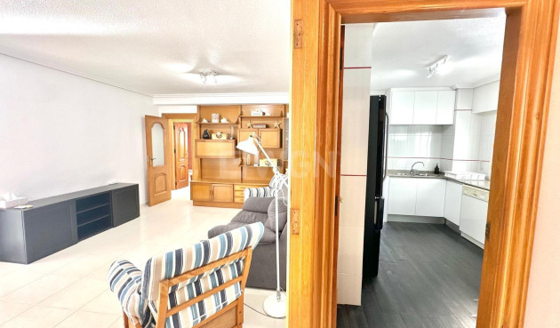 Wiederverkauf - Wohnung - Orihuela Costa - Campoamor