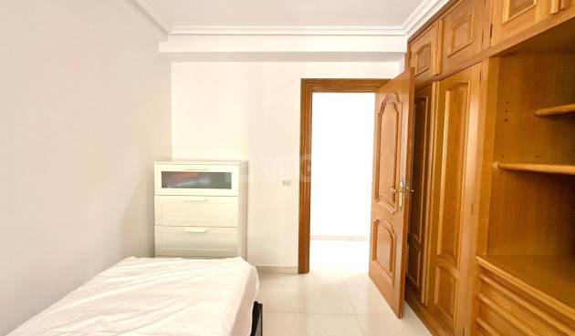 Wiederverkauf - Wohnung - Orihuela Costa - Campoamor