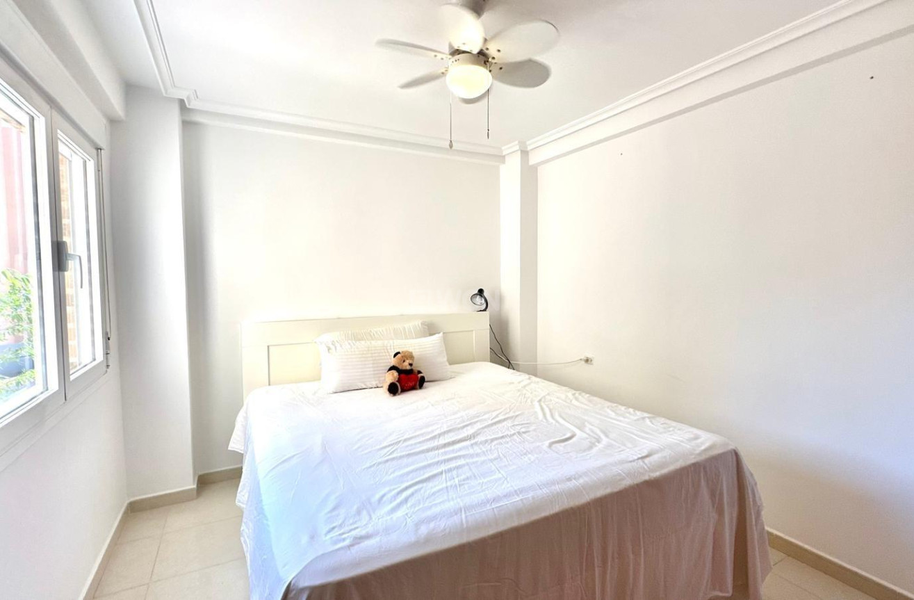 Wiederverkauf - Wohnung - Orihuela Costa - Campoamor