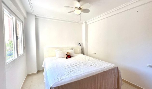 Wiederverkauf - Wohnung - Orihuela Costa - Campoamor