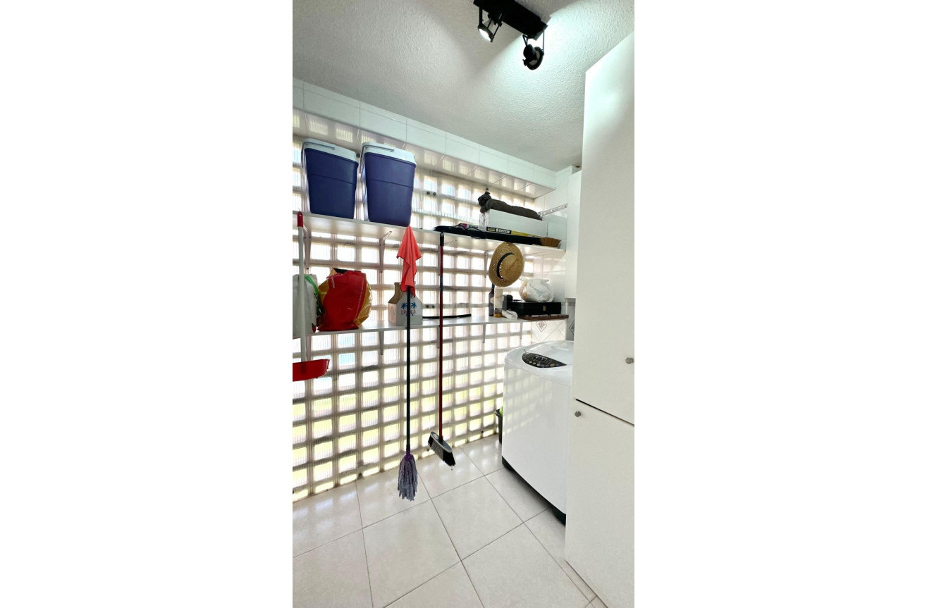 Wiederverkauf - Wohnung - Orihuela Costa - Campoamor