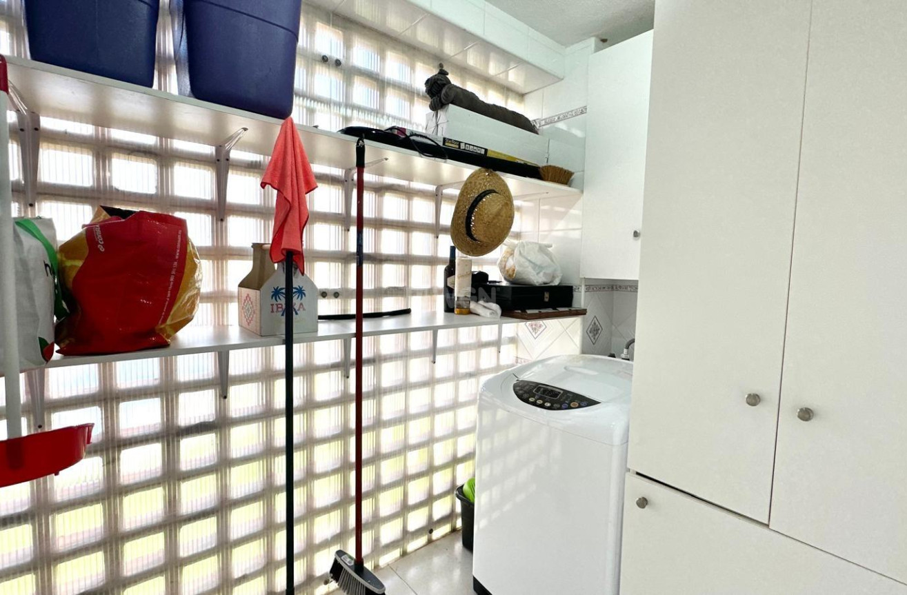 Wiederverkauf - Wohnung - Orihuela Costa - Campoamor