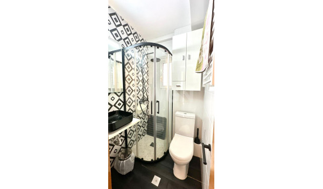 Wiederverkauf - Wohnung - Orihuela Costa - Campoamor