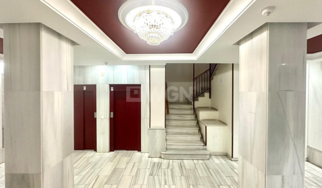 Reventa - Apartamento / piso - Torrevieja - Centro