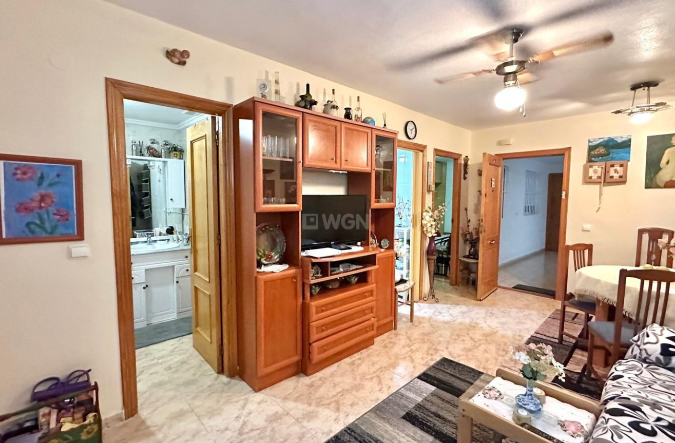 Reventa - Apartamento / piso - Torrevieja - Centro