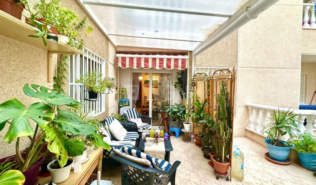 Reventa - Apartamento / piso - Torrevieja - Centro