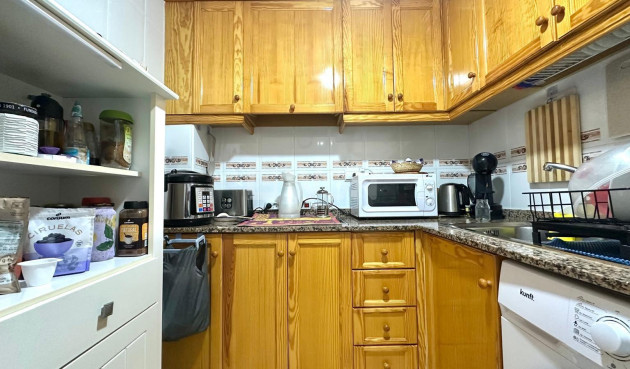 Reventa - Apartamento / piso - Torrevieja - Centro