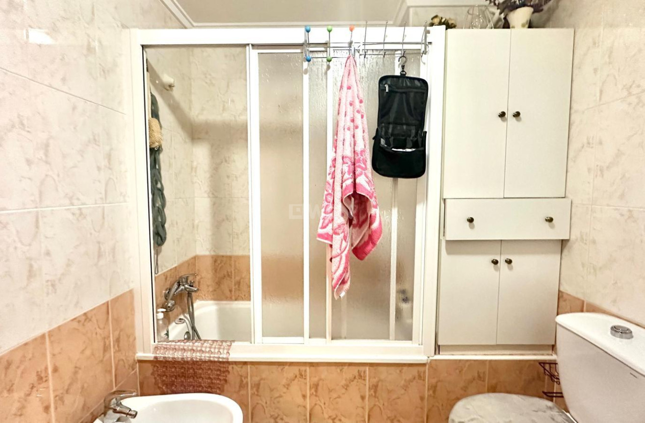 Reventa - Apartamento / piso - Torrevieja - Centro