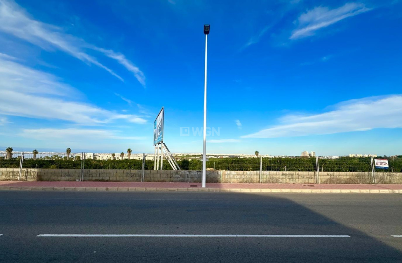 Reventa - Adosado - Torrevieja - La Siesta