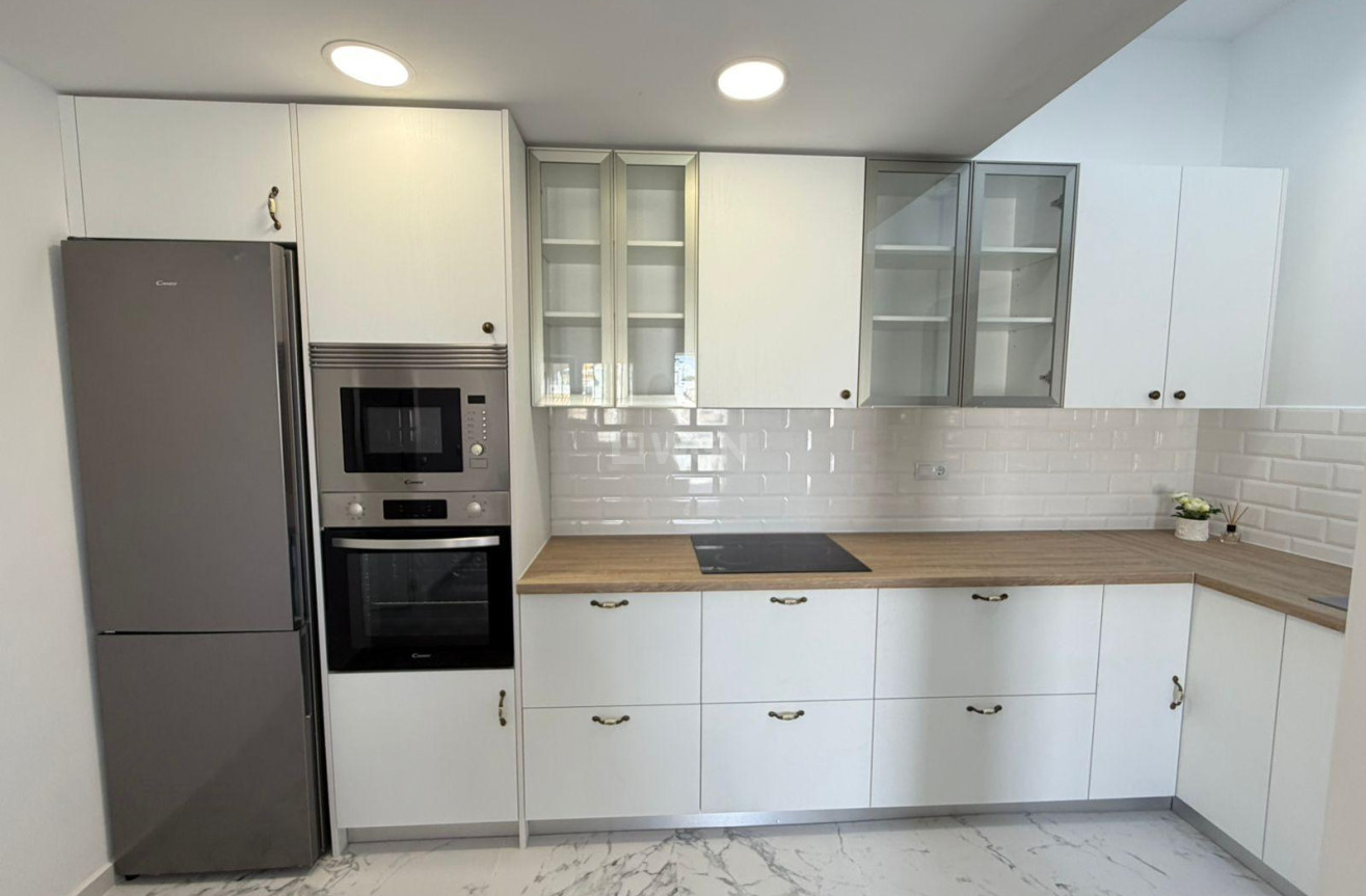 Odsprzedaż - Villa - Torrevieja - Cabo Cervera