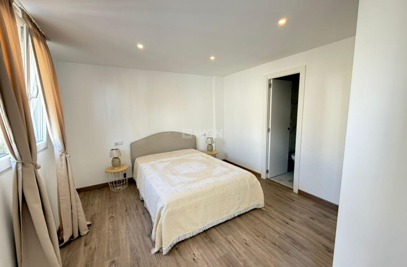 Odsprzedaż - Villa - Torrevieja - Cabo Cervera