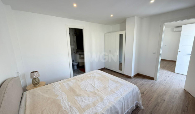 Odsprzedaż - Villa - Torrevieja - Cabo Cervera