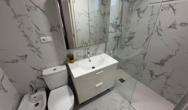 Odsprzedaż - Villa - Torrevieja - Cabo Cervera