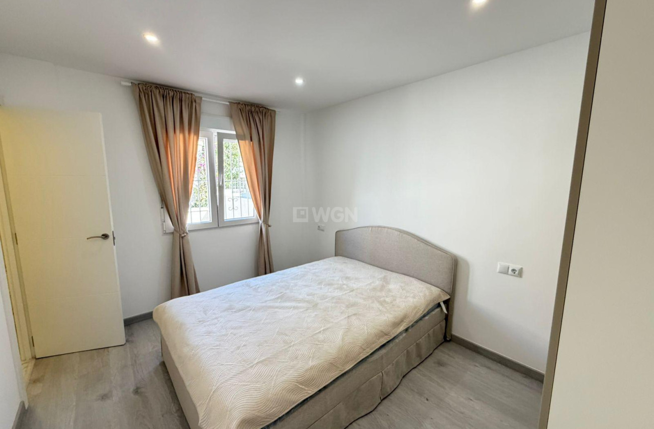 Odsprzedaż - Villa - Torrevieja - Cabo Cervera