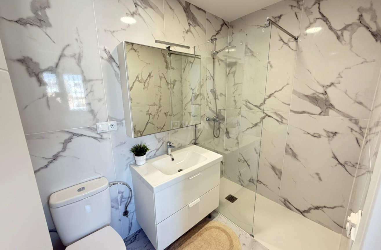 Odsprzedaż - Villa - Torrevieja - Cabo Cervera