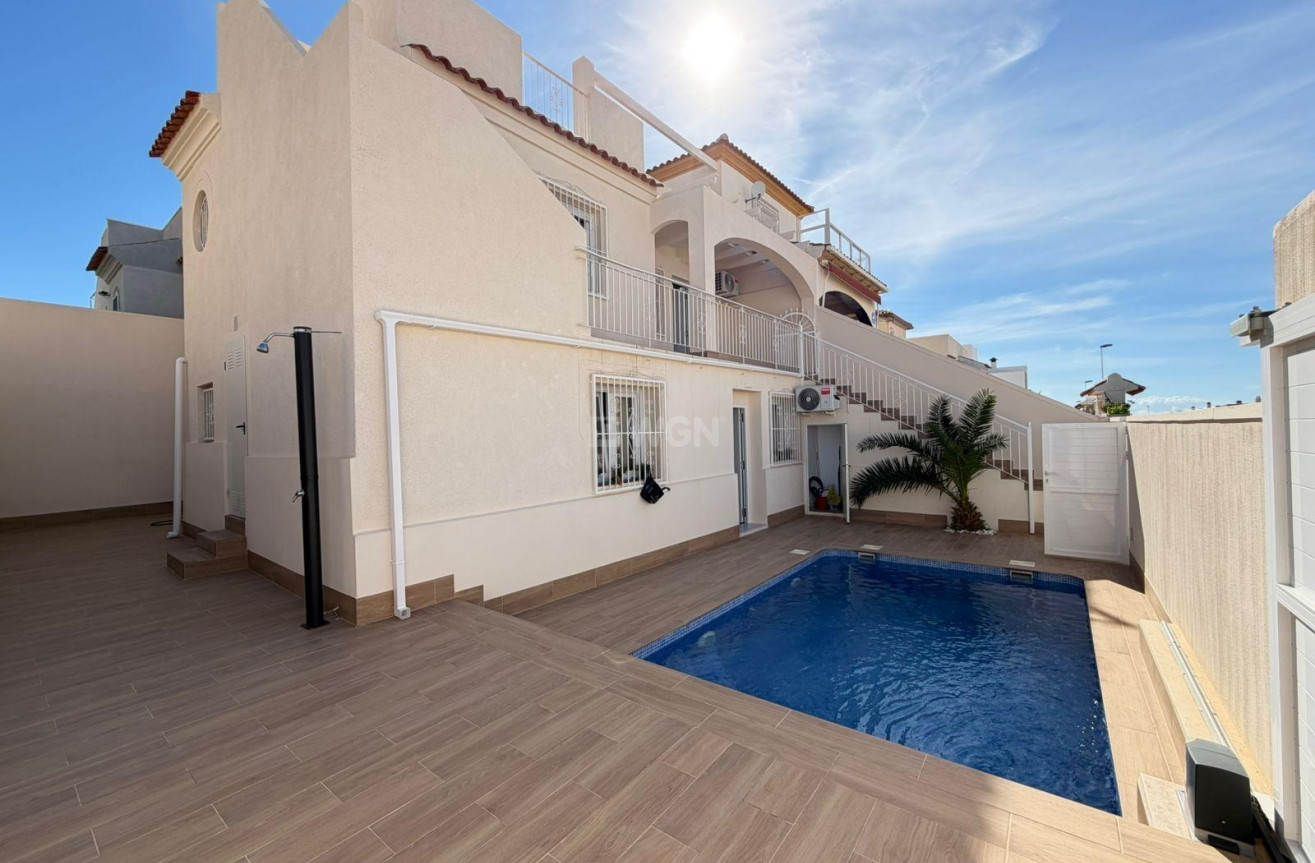 Odsprzedaż - Villa - Torrevieja - Cabo Cervera