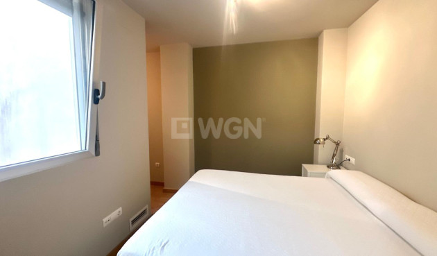 Resale - Apartment / flat - Torrevieja - La Mata