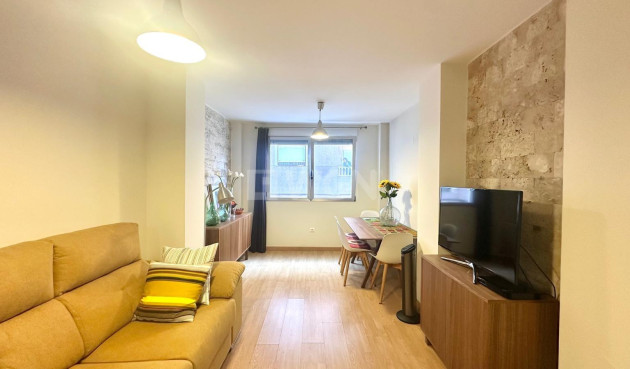 Resale - Apartment / flat - Torrevieja - La Mata