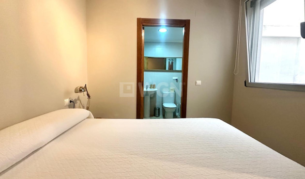 Resale - Apartment / flat - Torrevieja - La Mata