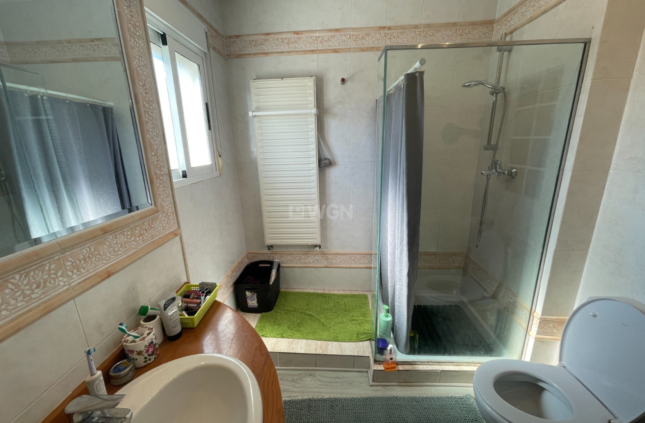 Odsprzedaż - Villa - Guardamar del Segura - Costa Blanca