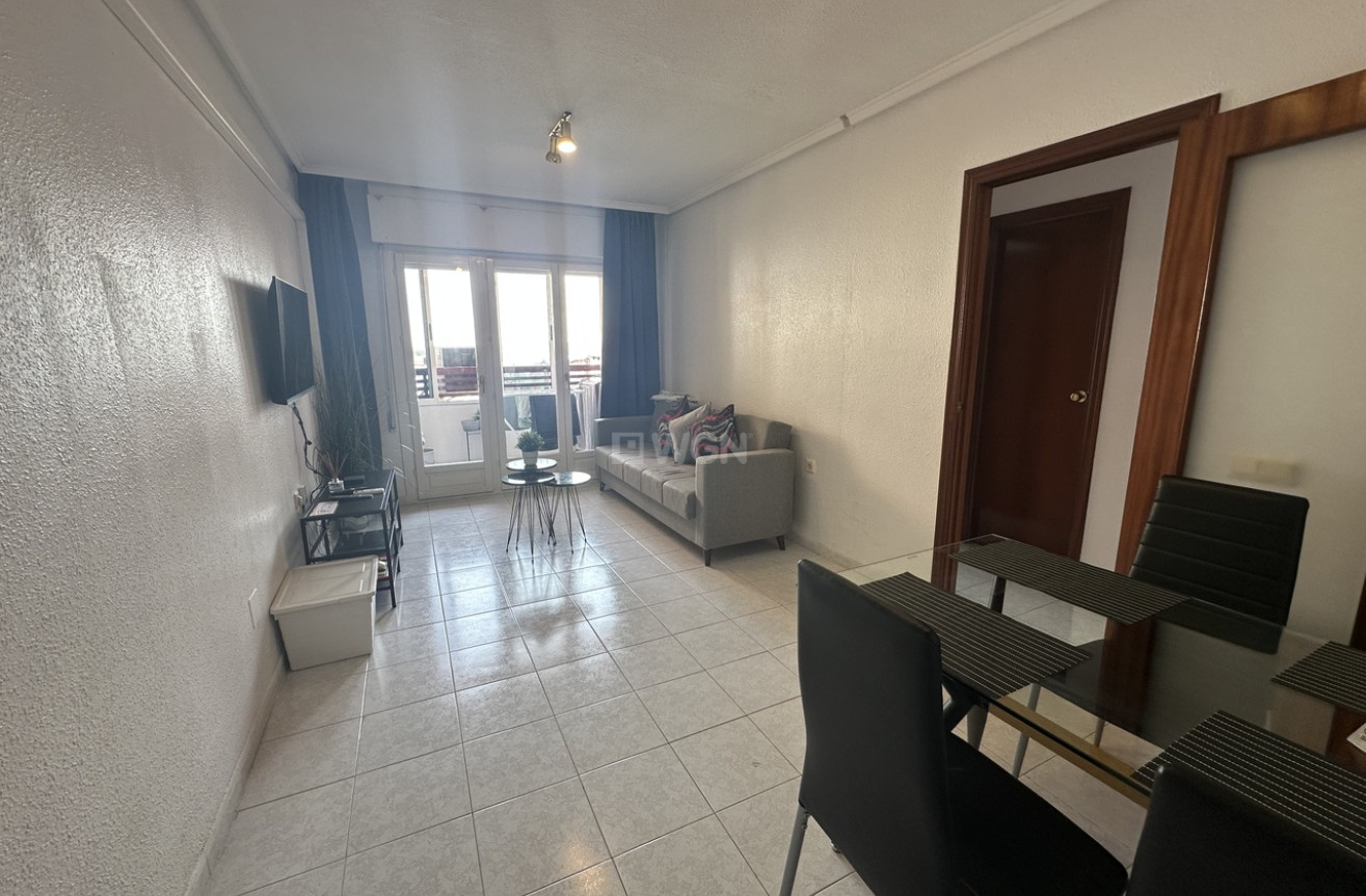 Reventa - Apartamento / piso - Torrevieja - Costa Blanca