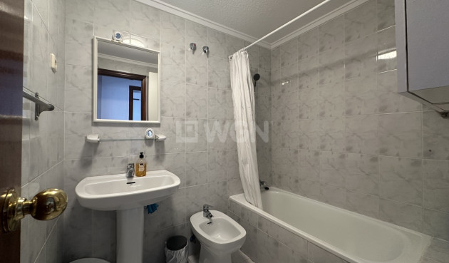 Reventa - Apartamento / piso - Torrevieja - Costa Blanca