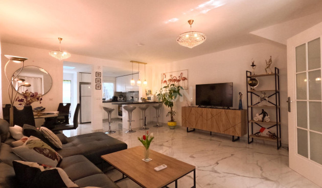 Odsprzedaż - Kamienica - Torrevieja - El Acequión - Los Náufragos