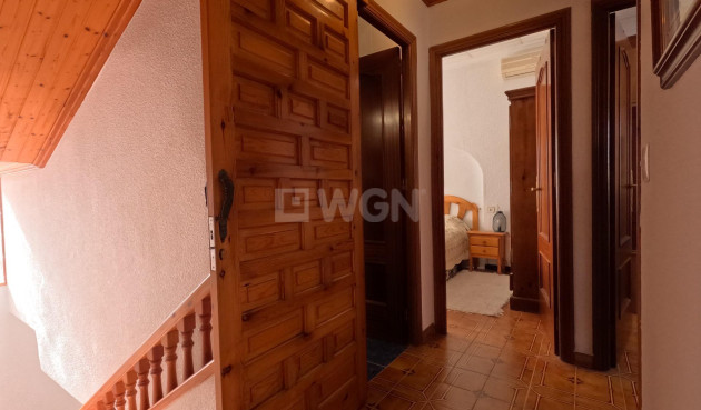 Odsprzedaż - Kamienica - Torrevieja - El Acequión - Los Náufragos