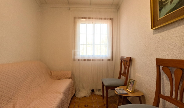 Odsprzedaż - Kamienica - Torrevieja - El Acequión - Los Náufragos