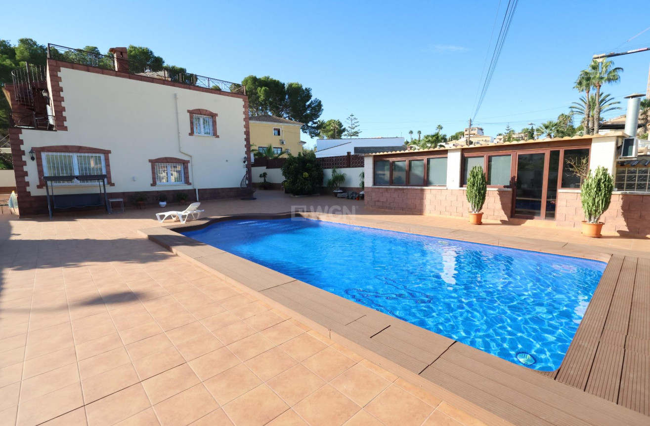 Odsprzedaż - Villa - Torrevieja - Costa Blanca