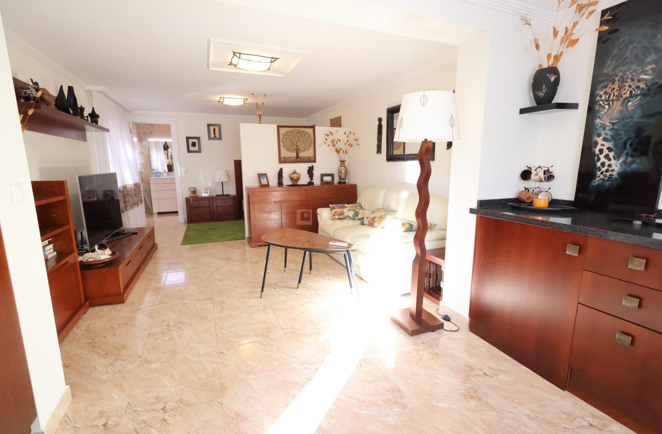 Odsprzedaż - Villa - Torrevieja - Costa Blanca