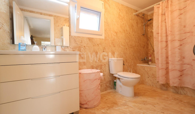 Odsprzedaż - Villa - Torrevieja - Costa Blanca