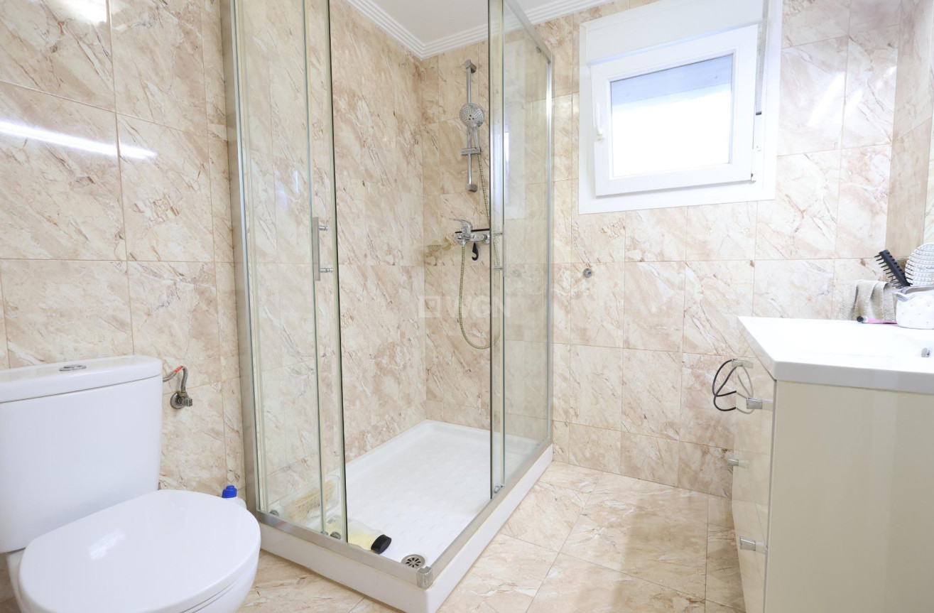 Odsprzedaż - Villa - Torrevieja - Costa Blanca