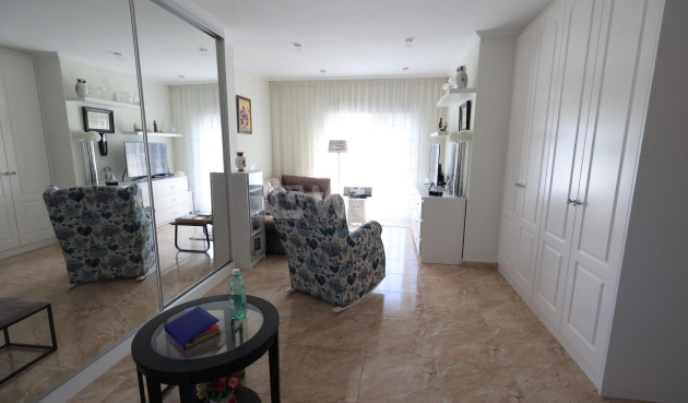 Odsprzedaż - Villa - Torrevieja - Costa Blanca