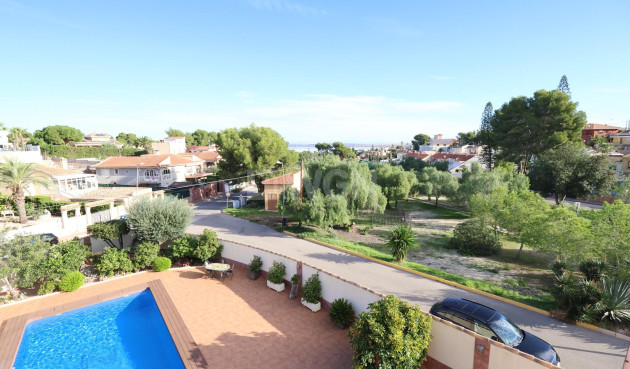 Odsprzedaż - Villa - Torrevieja - Costa Blanca