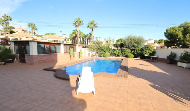 Odsprzedaż - Villa - Torrevieja - Costa Blanca