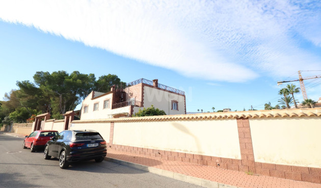 Odsprzedaż - Villa - Torrevieja - Costa Blanca