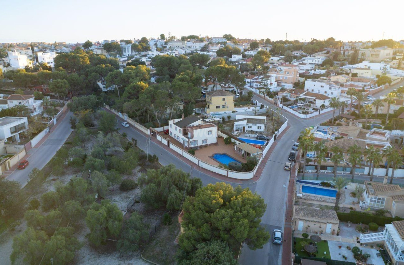 Reventa - Villa - Torrevieja - Los Balcones - Los Altos del Edén