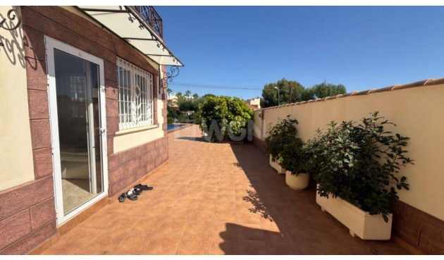 Reventa - Villa - Torrevieja - Los Balcones - Los Altos del Edén
