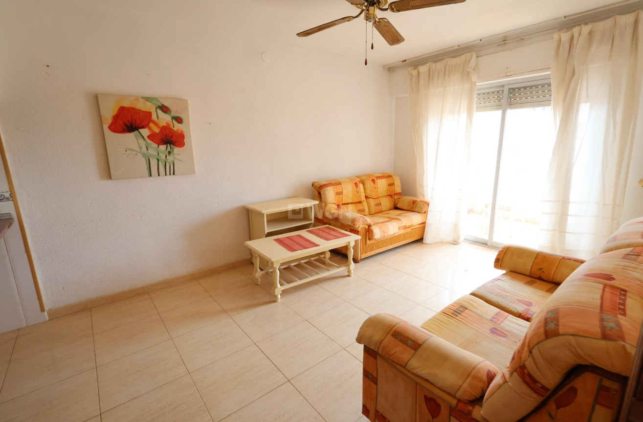 Odsprzedaż - Mieszkanie w bloku - Torrevieja - Costa Blanca